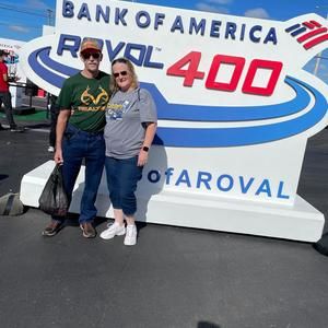 Meet your Posher, Robin